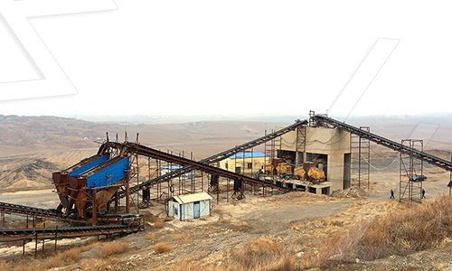 How many tons per hour does the sand crusher in the stone factory produce? How many horsepower motors are configured?
