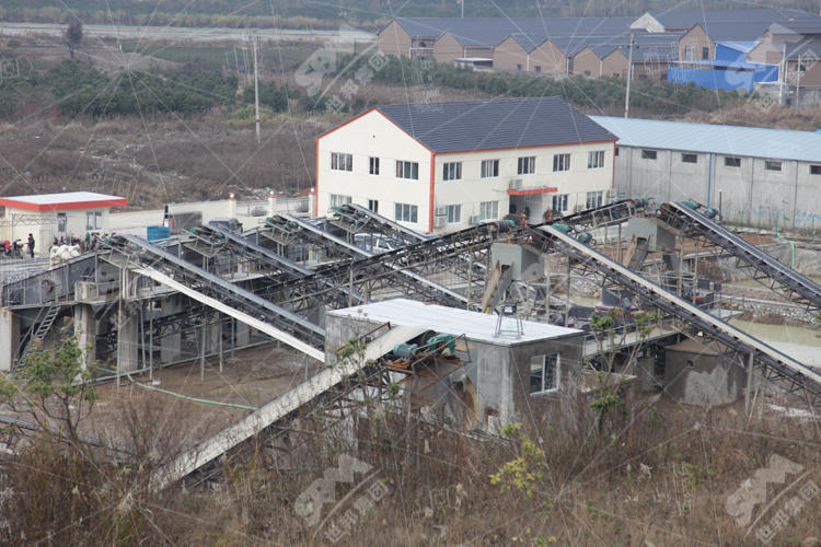 What equipment is best for making river pebble sand?